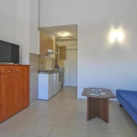 Apartment Fuer 4 Personen Ca 34 Qm In Liznjan, Istrien Suedkueste Von Istrien Liznjan